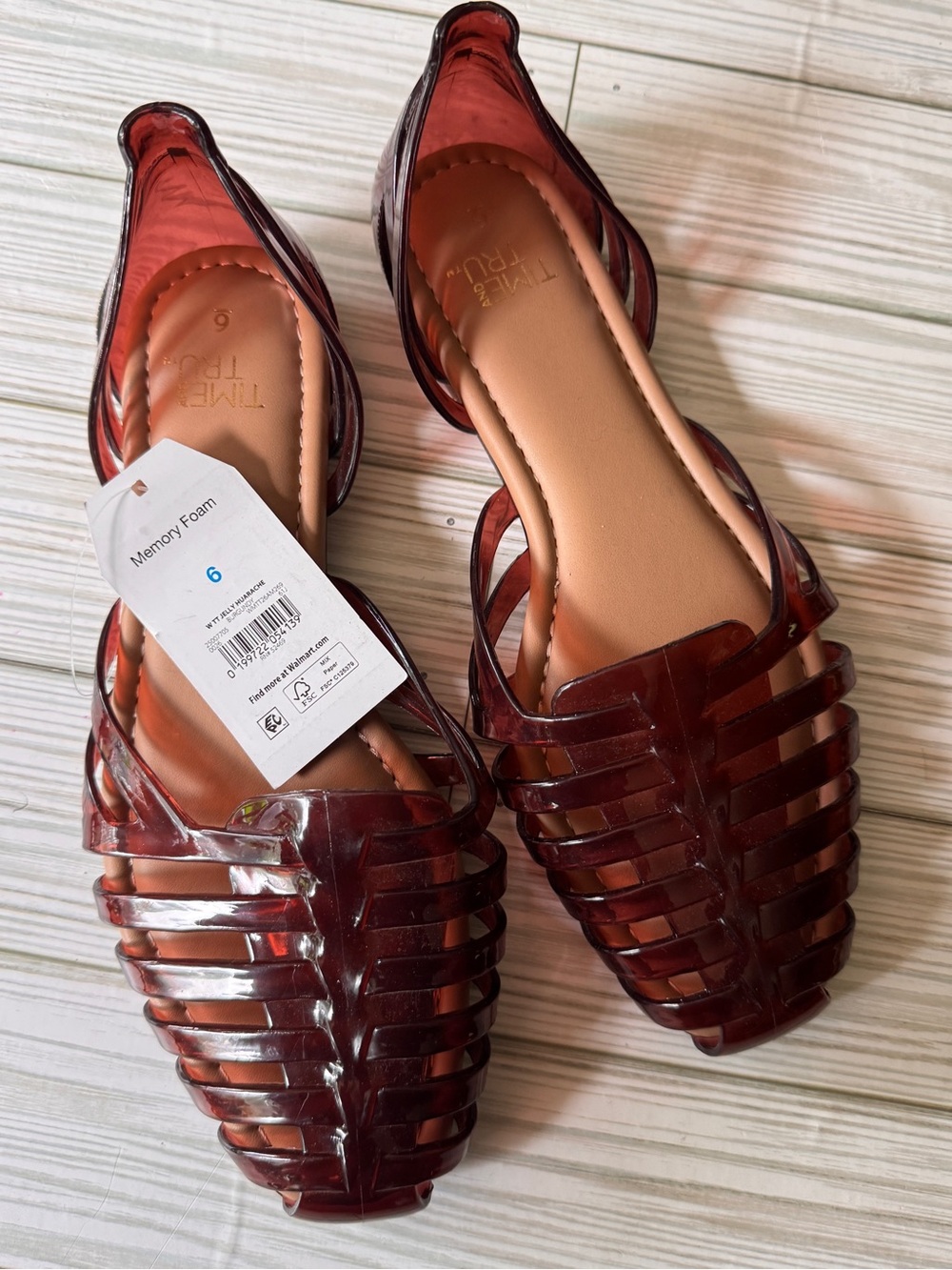 Time and Tru Women's Huarache Jelly Sandals Flats Sz 6 NWT